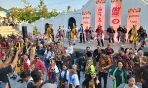 Kemeriahan pembukaan Festival Kebudayaan Yogyakarta (FKY) Kota Jogja di Taman Budaya Embung Giwangan, Kota Jogja, pada Senin (14/9/2026) sore. (Dewi Rukmini)